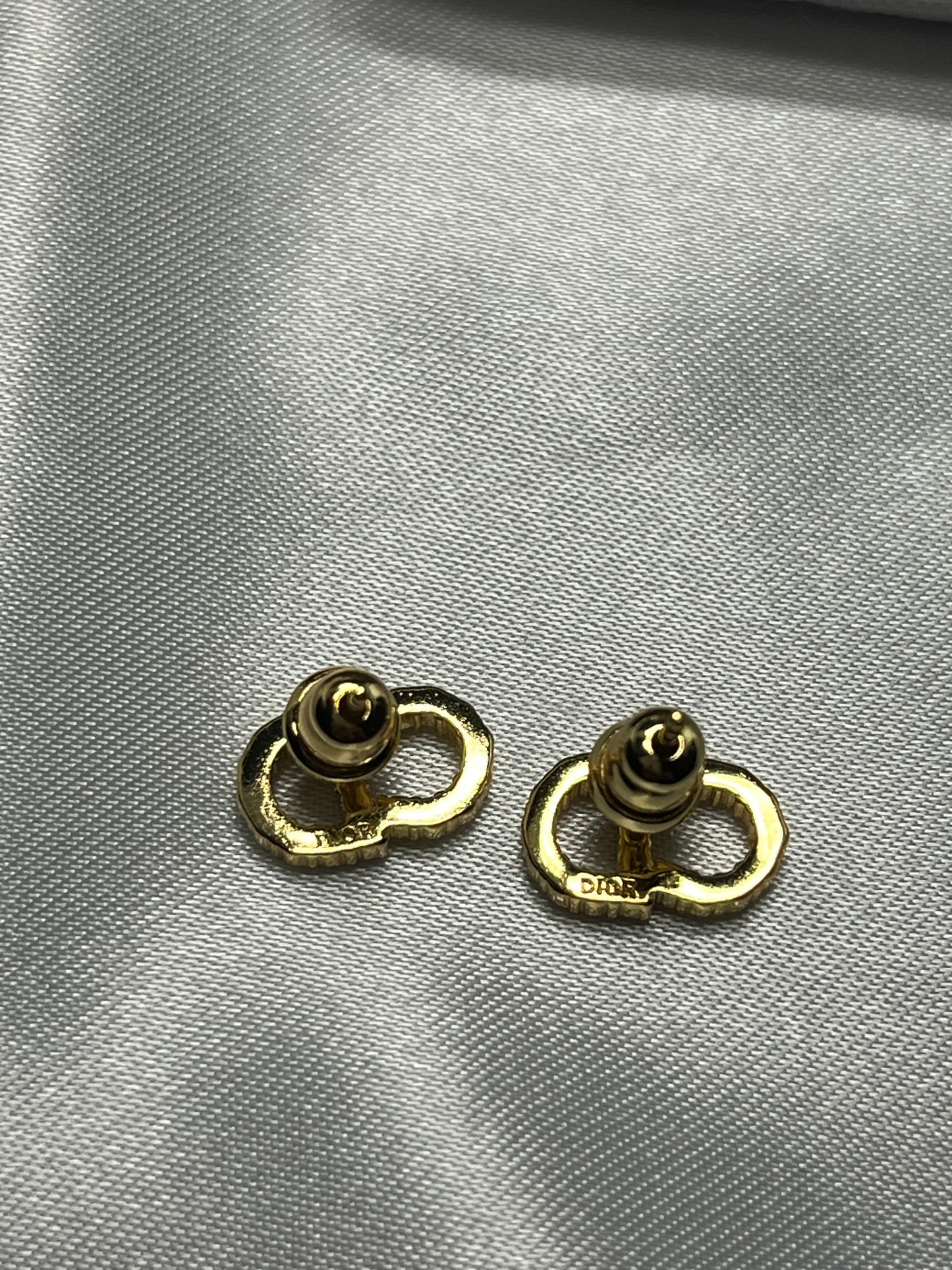 CD earrings
