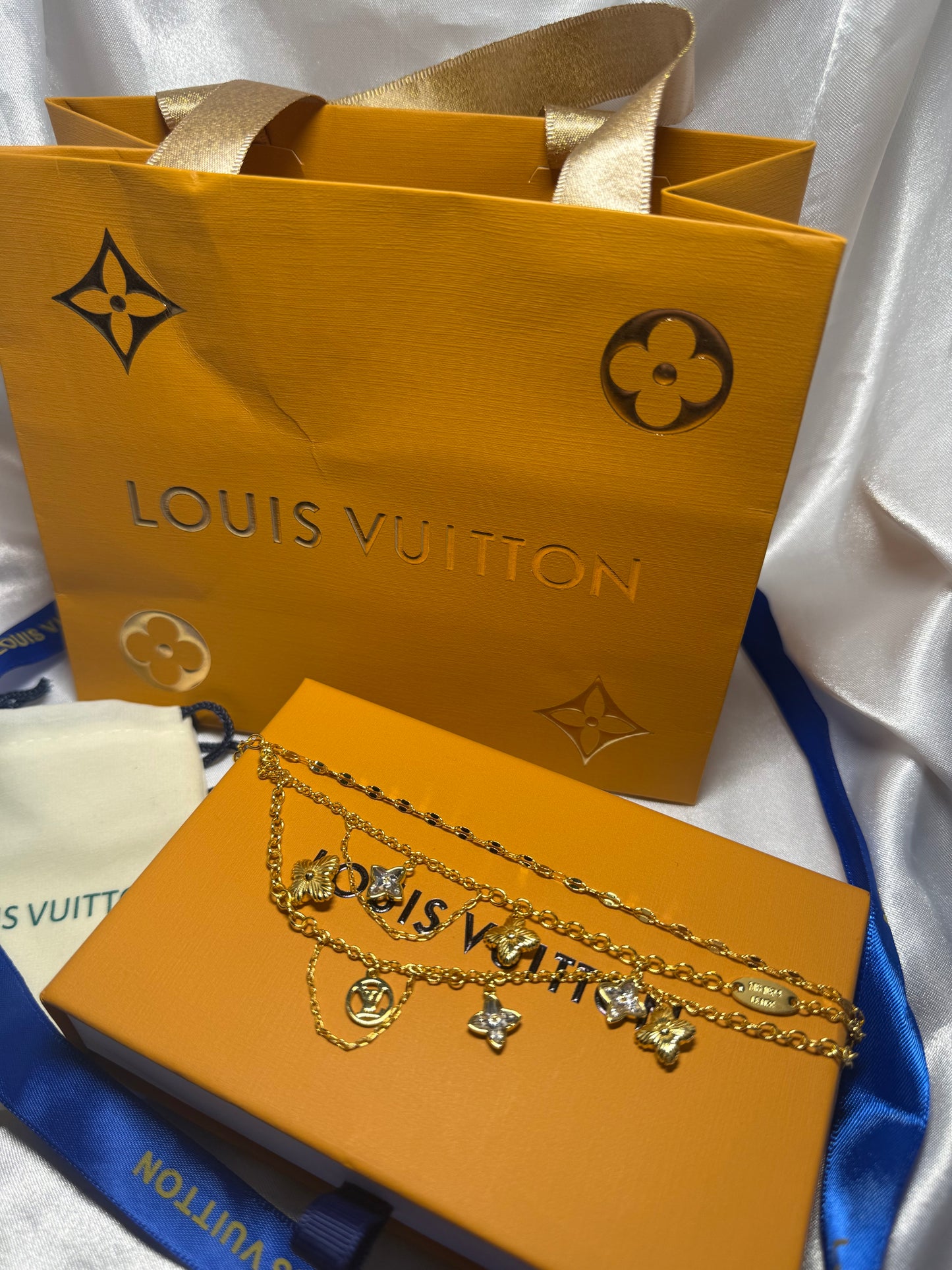 LV bracelet