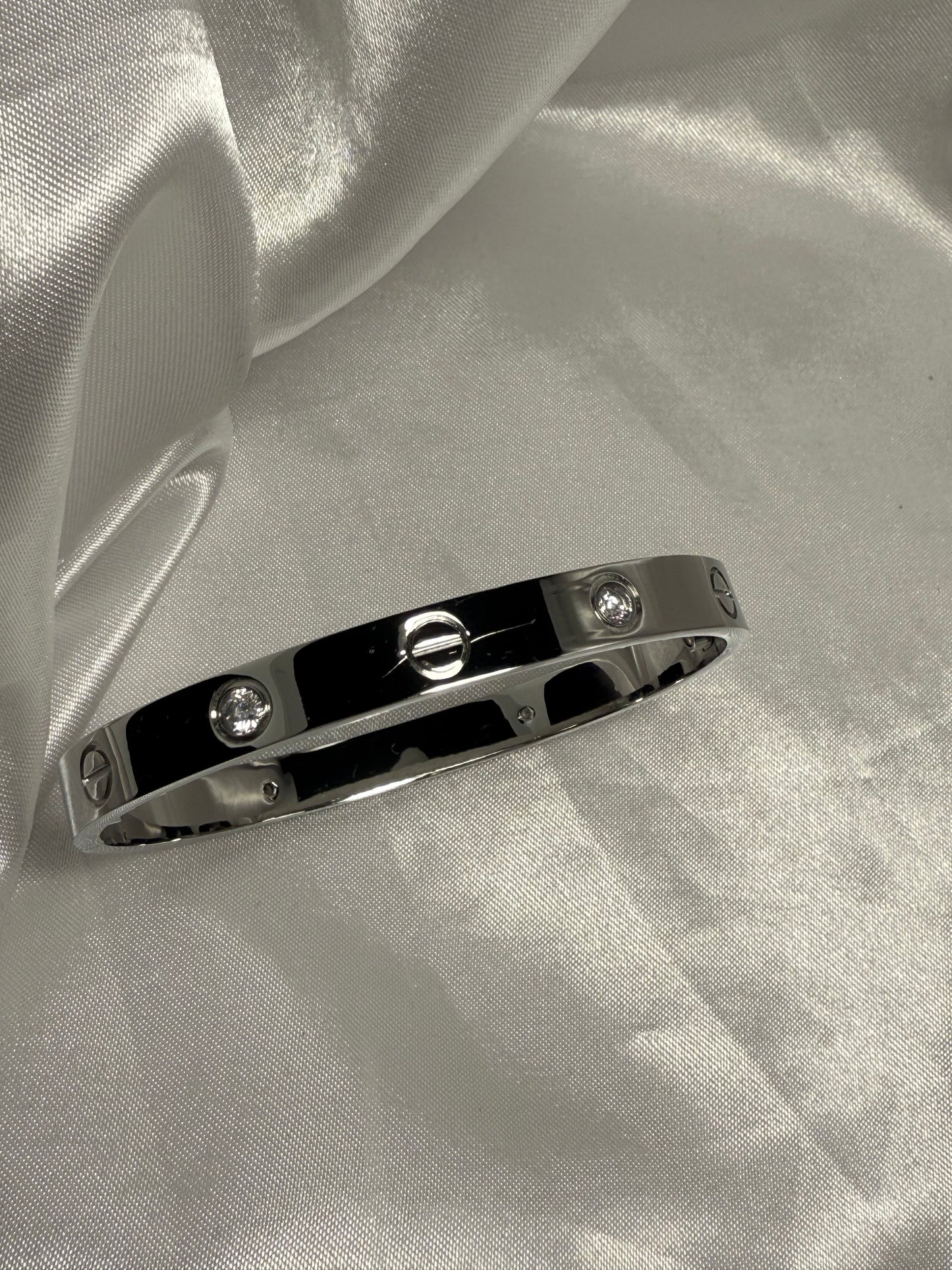 C bracelet