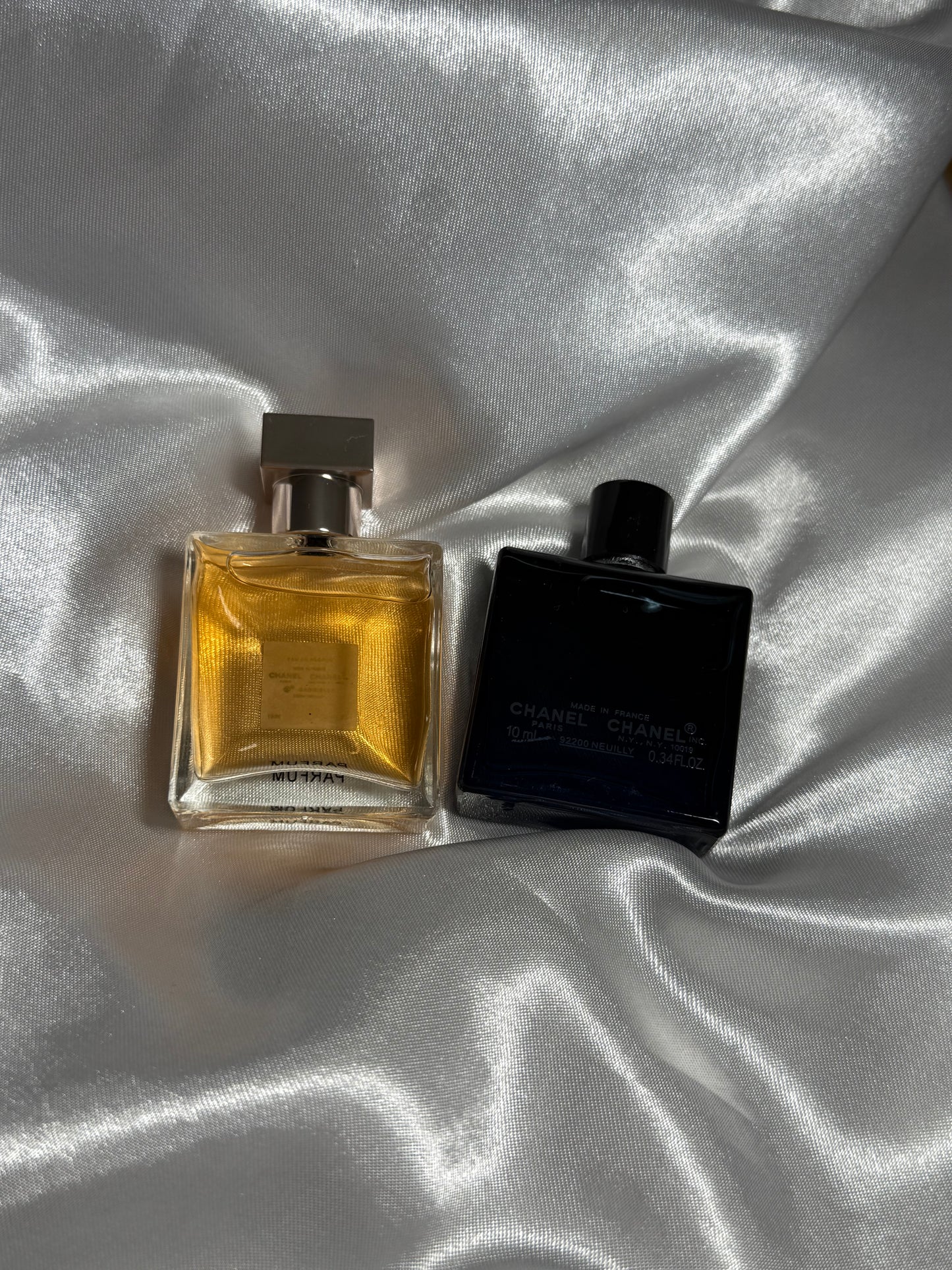 2 miniature CC She & Him parfumes