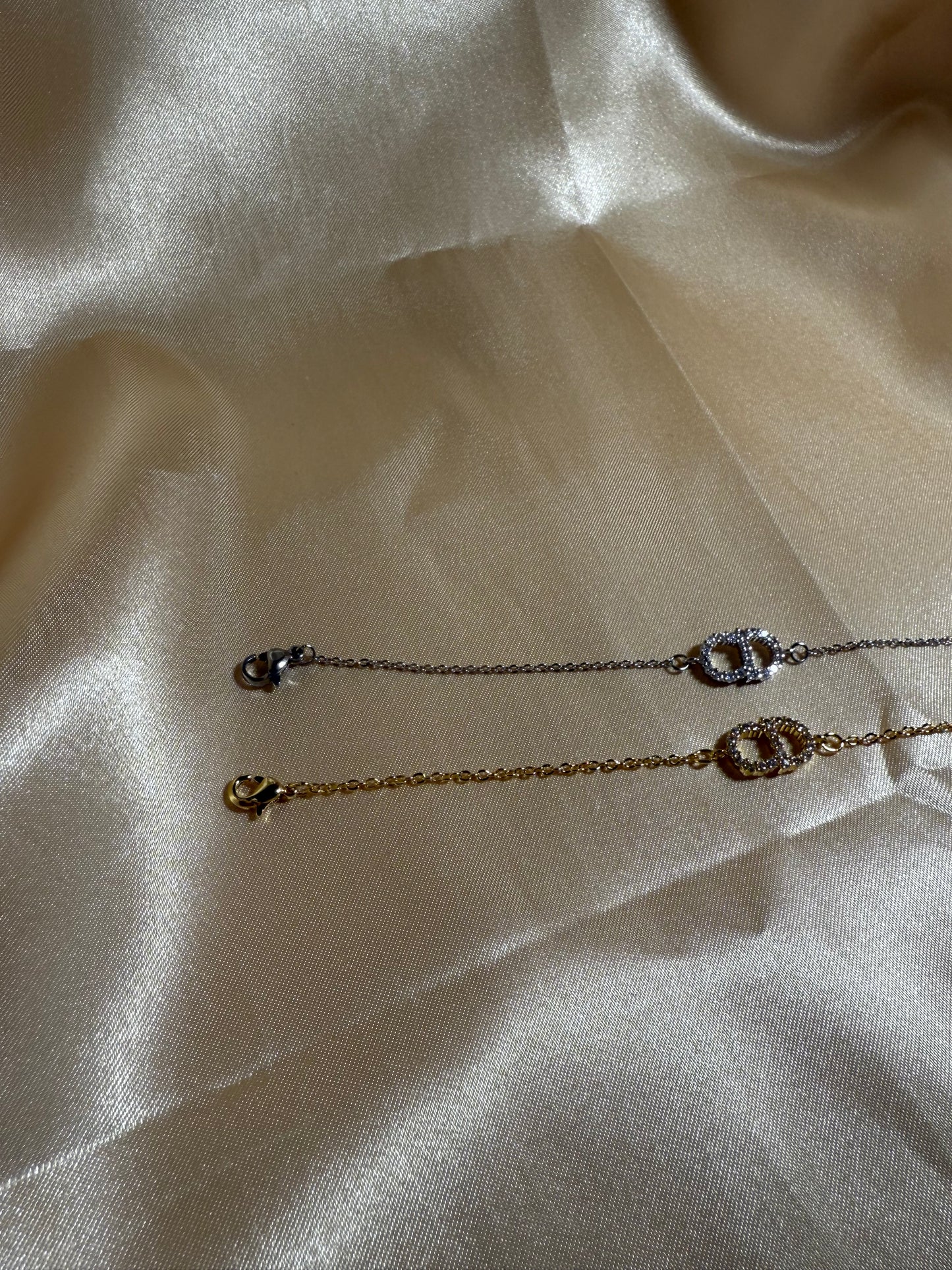 CD bracelet simple