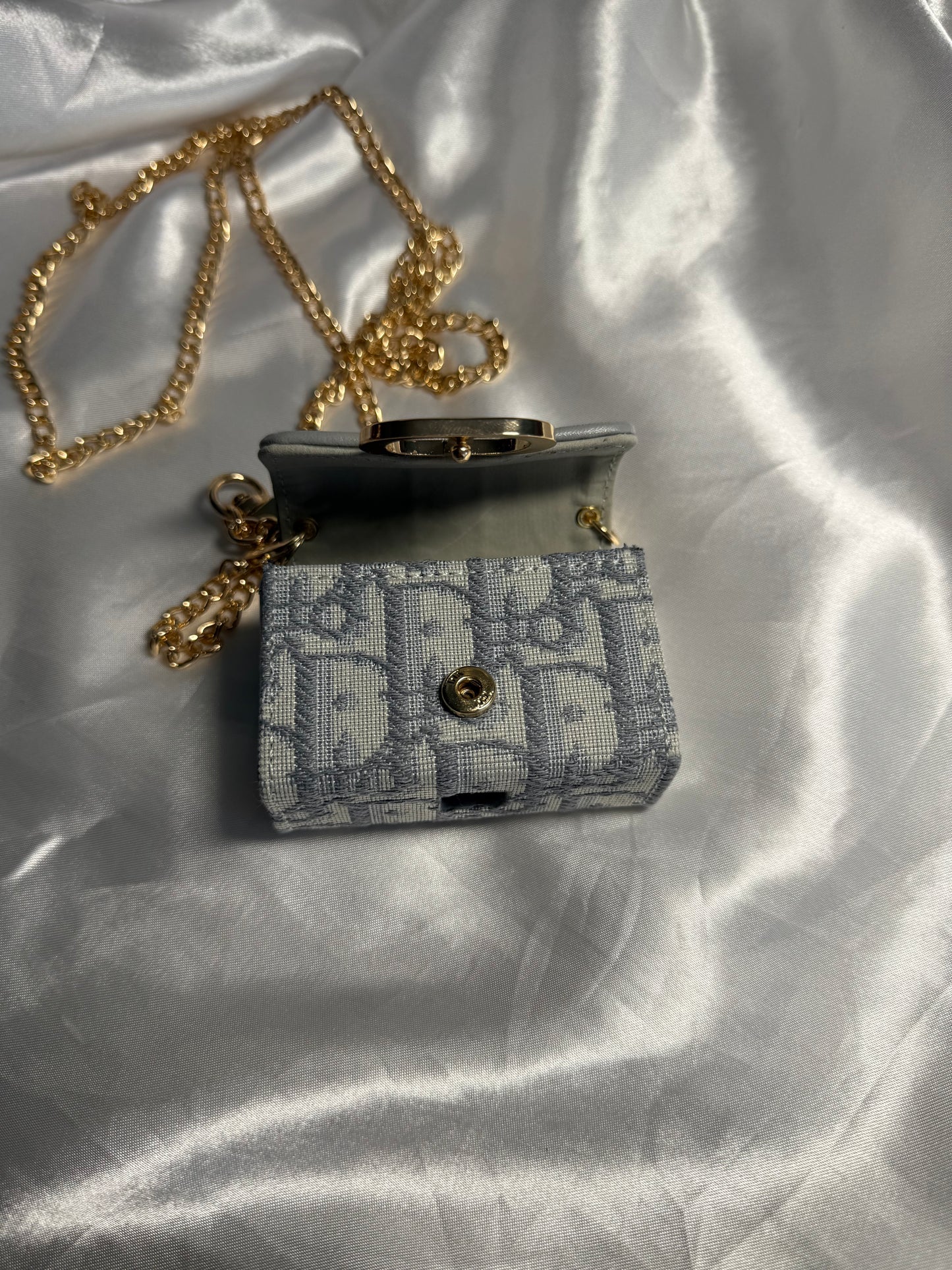 CD AirPods Pro case