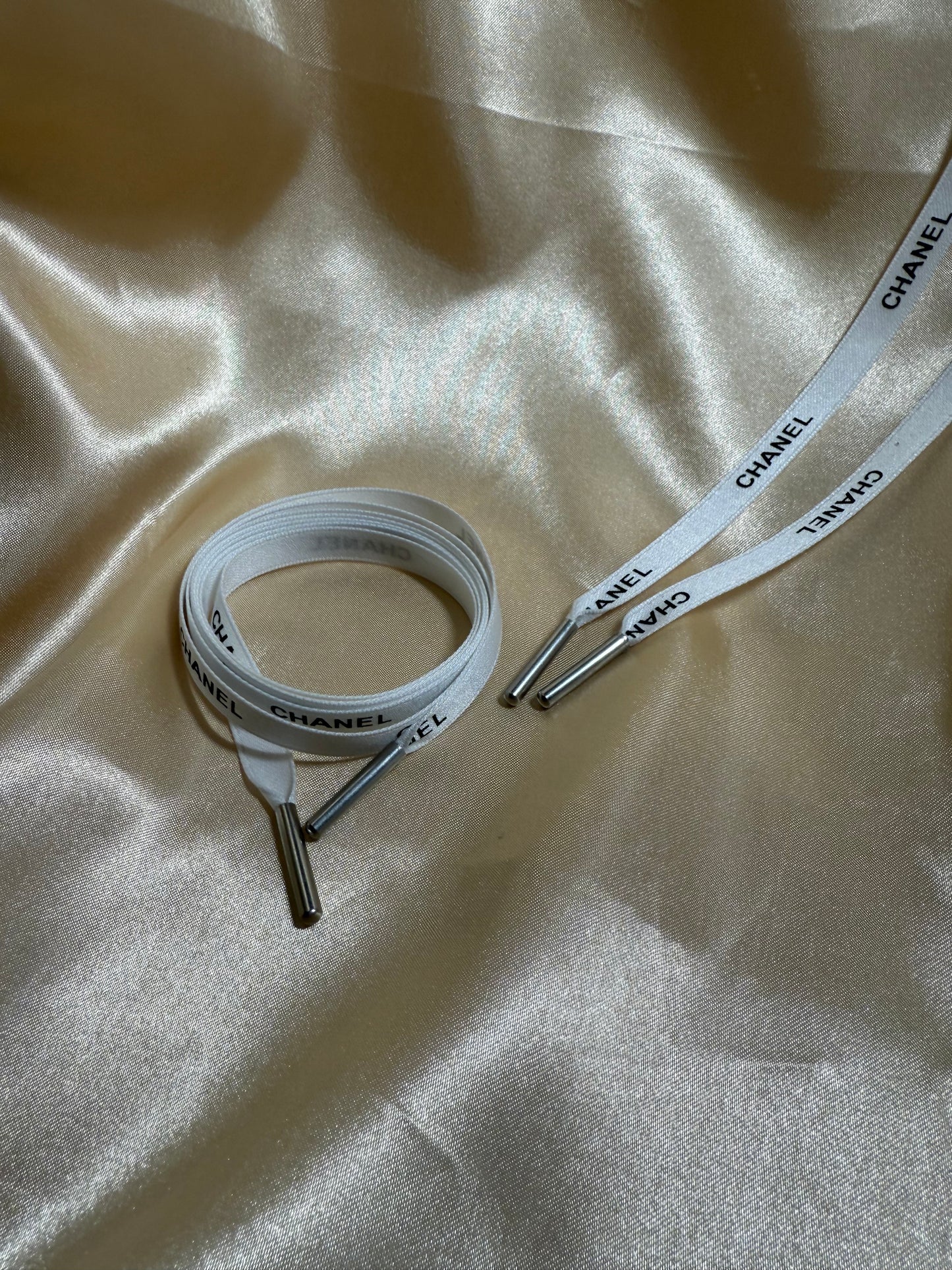 CC white shoelaces