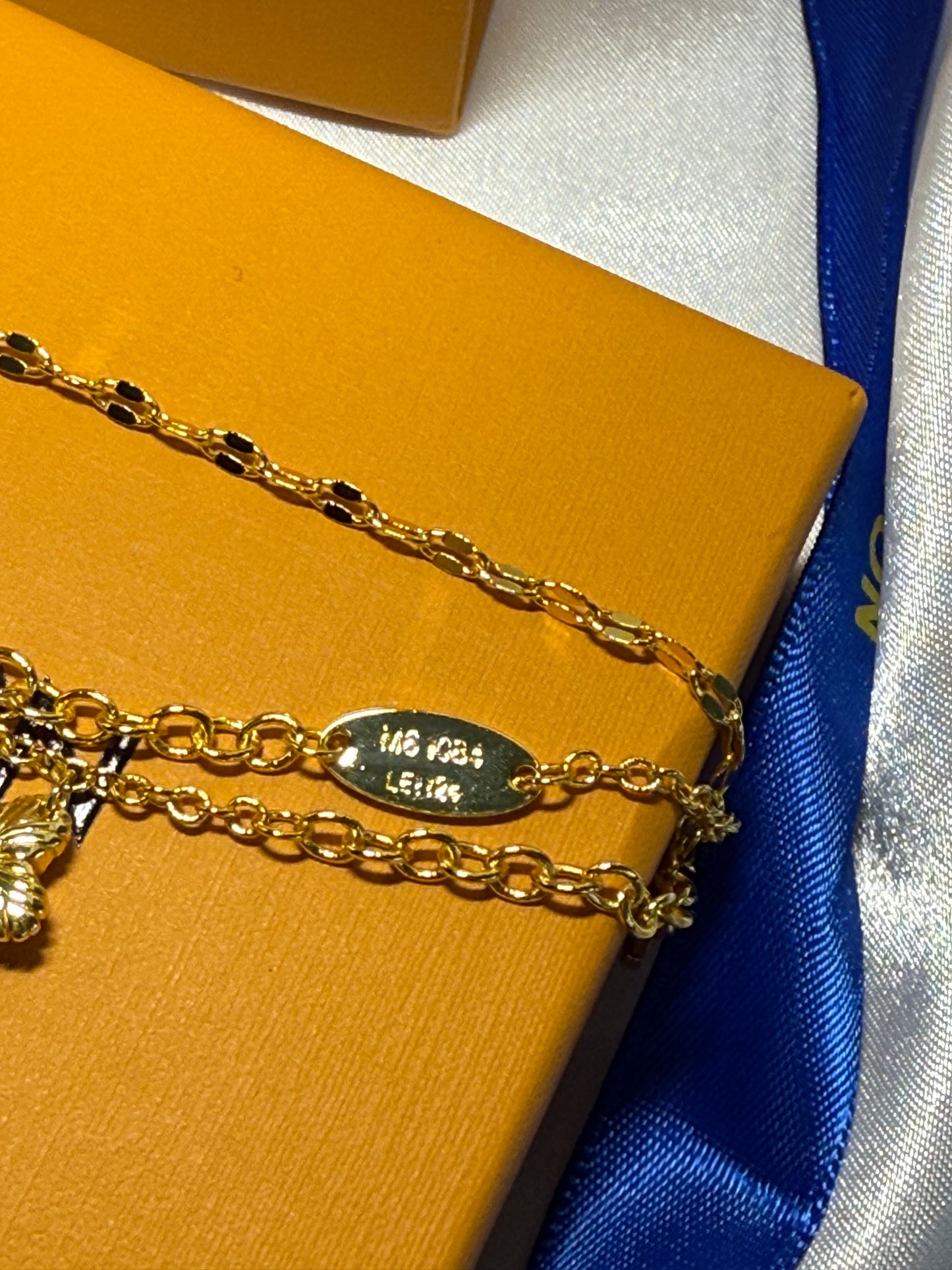 LV bracelet