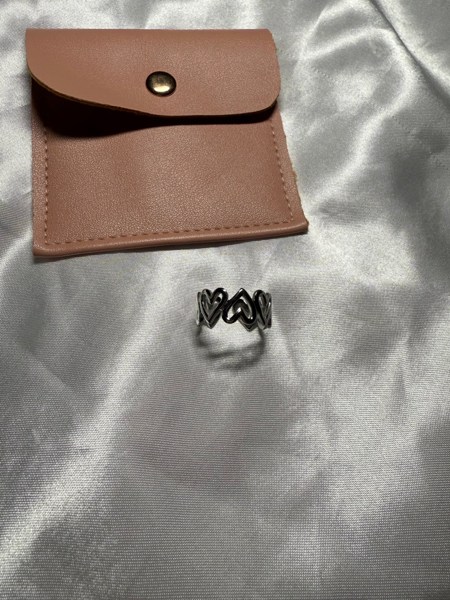 Hearts ring