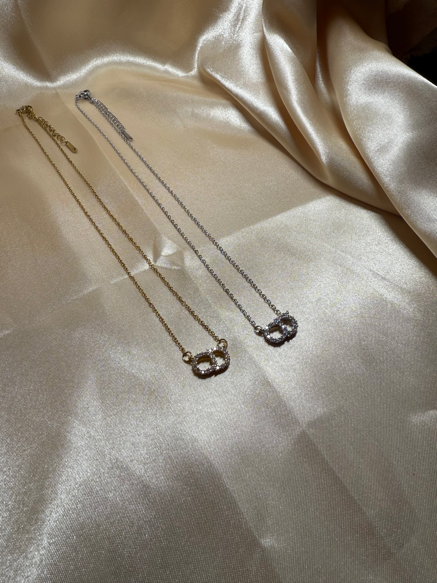 CD necklace simple