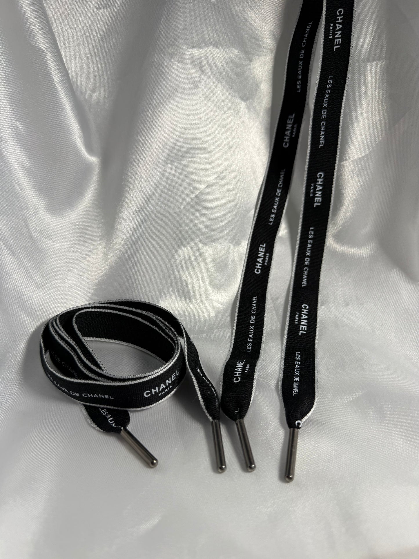 CC shoelaces