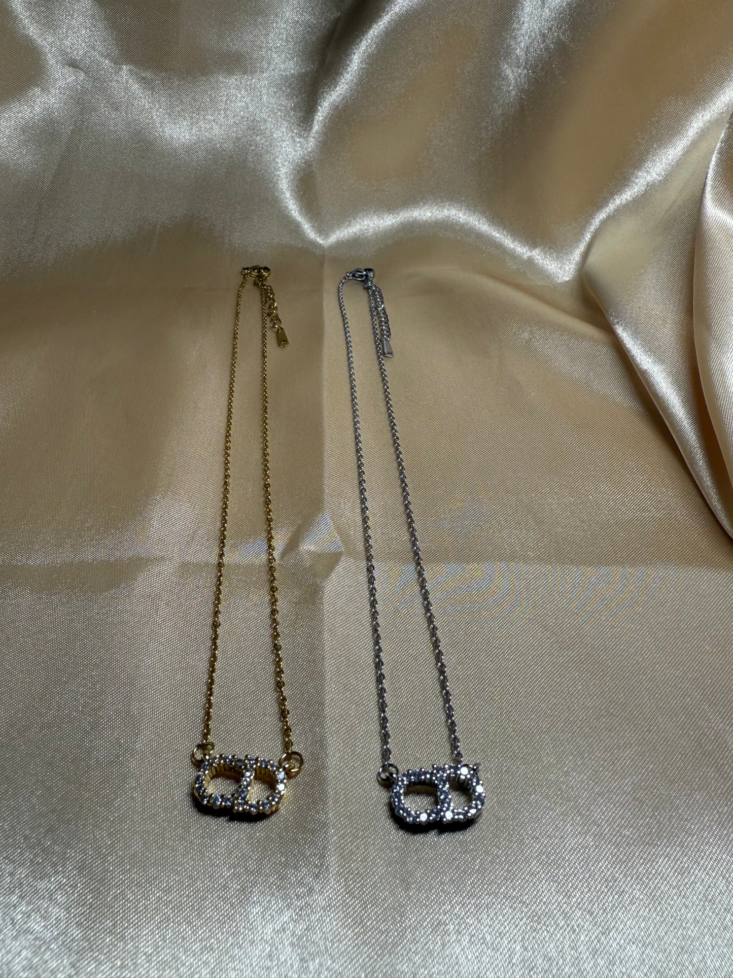 CD necklace simple