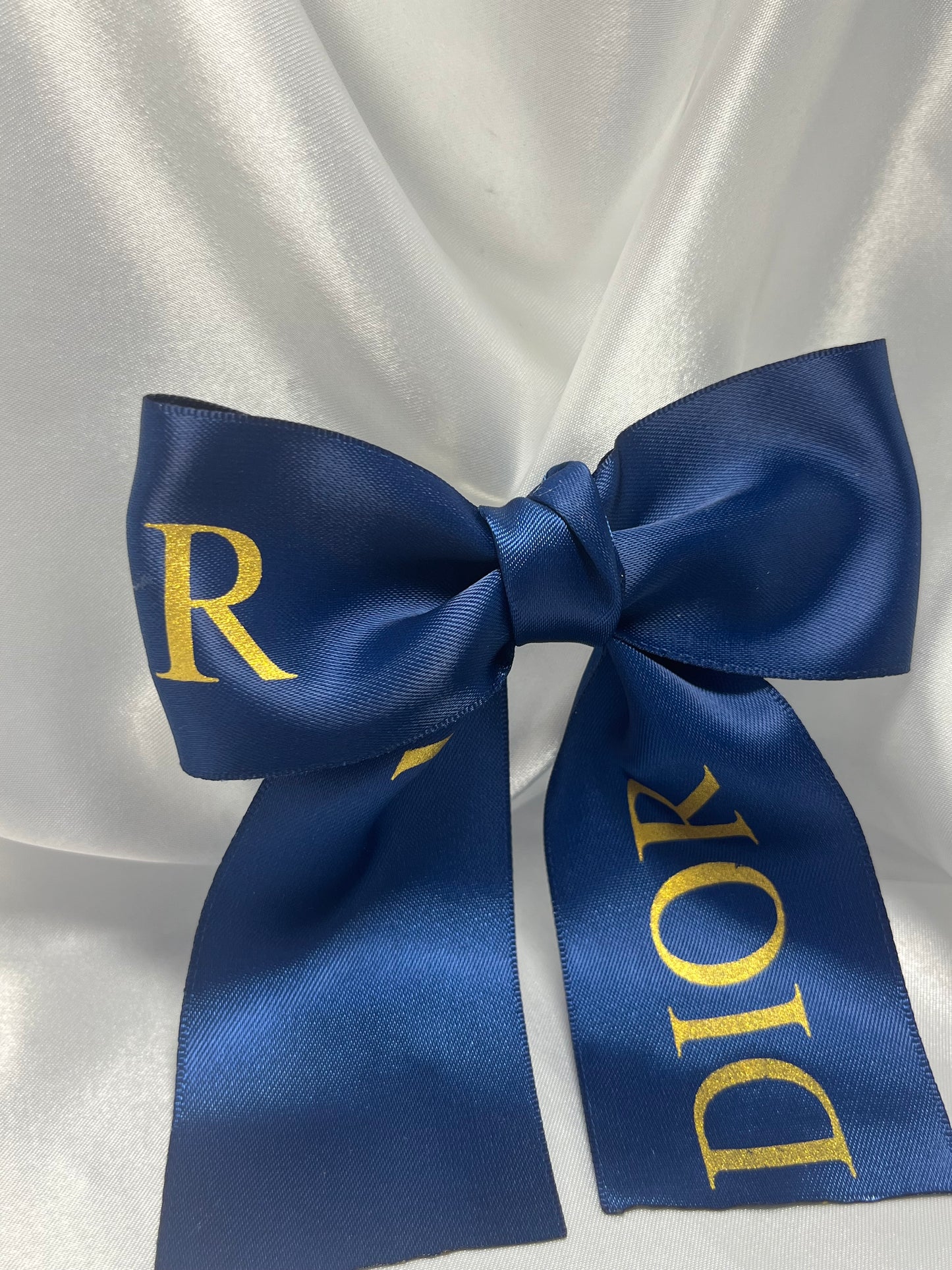CD hair bows