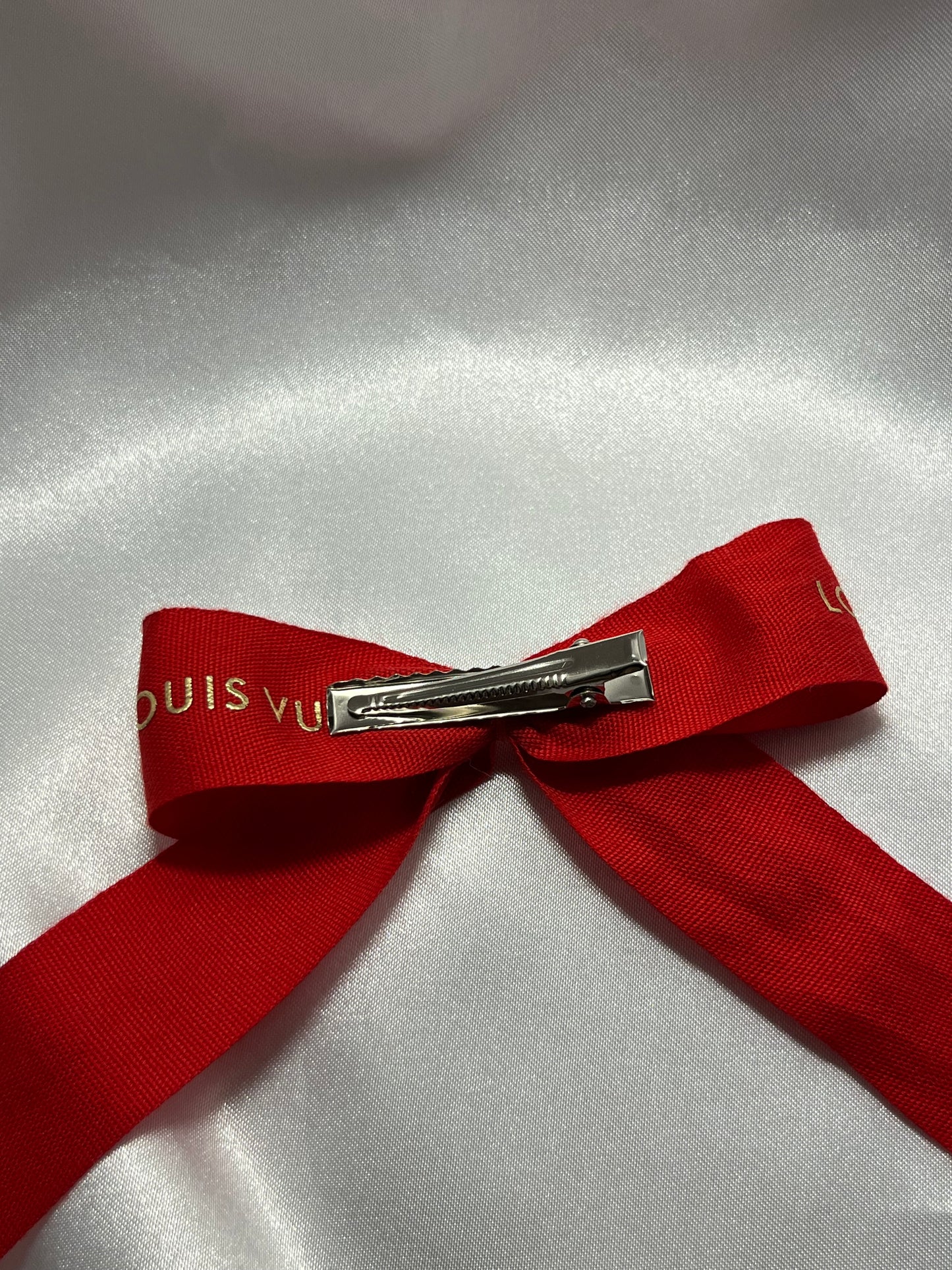 LV hair clips