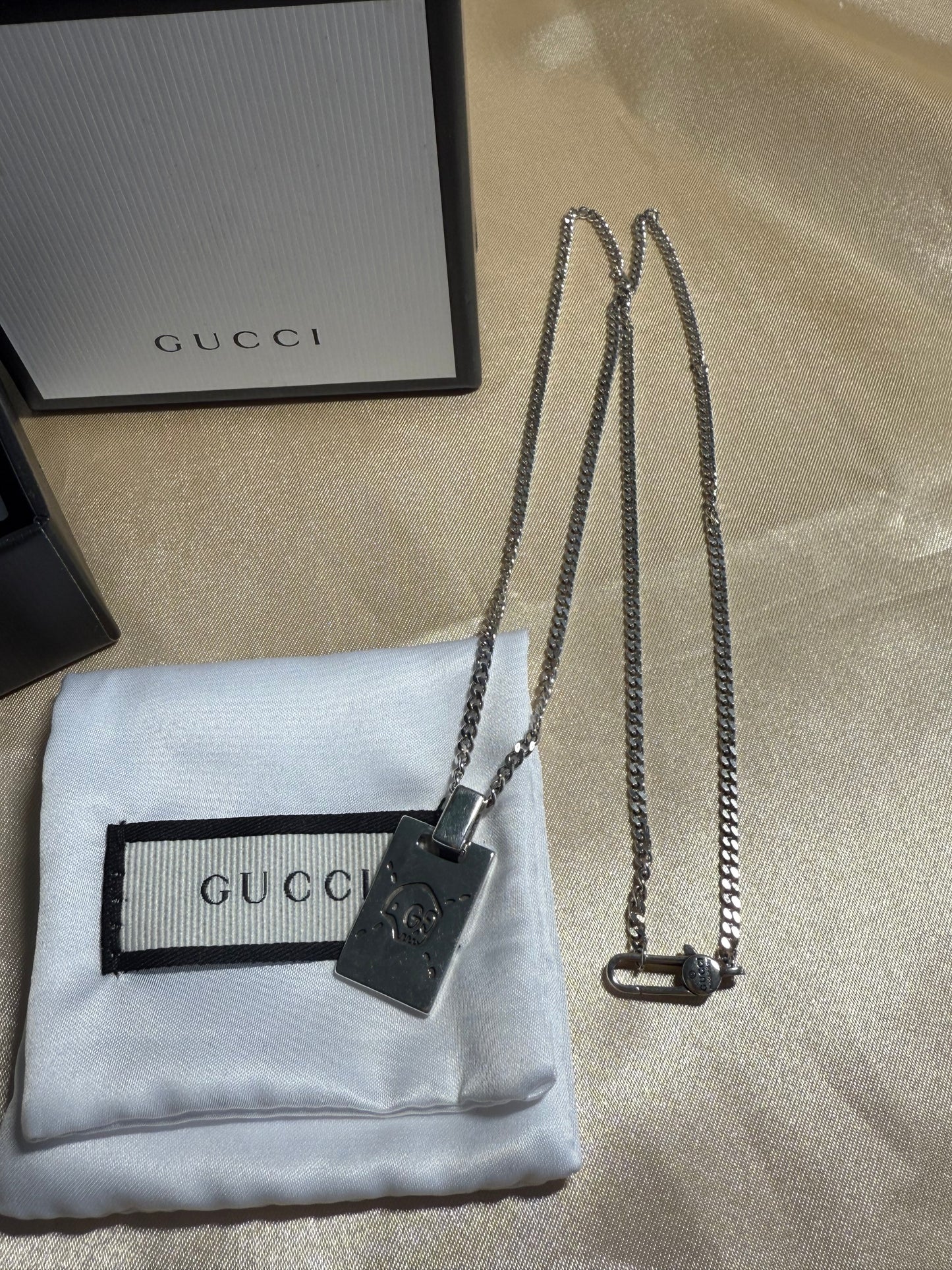 GG necklace