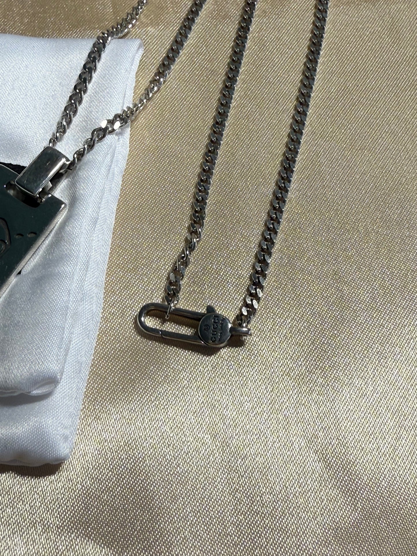 GG necklace