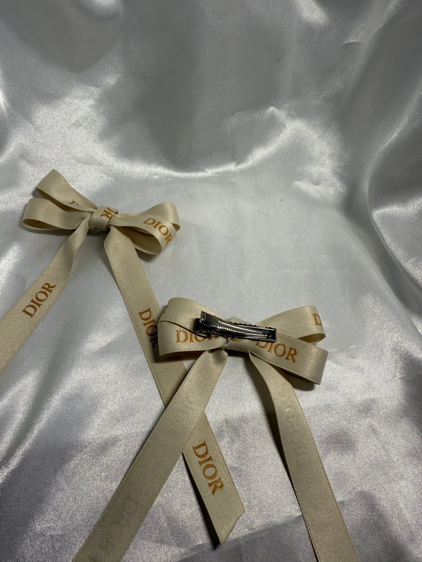 CD hair bows