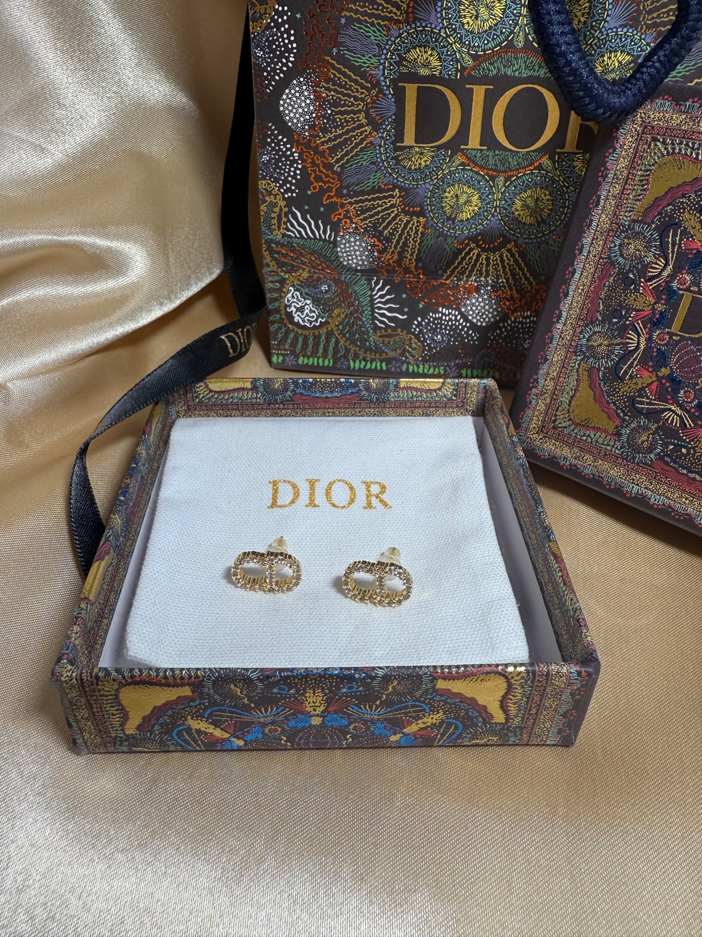 CD earrings