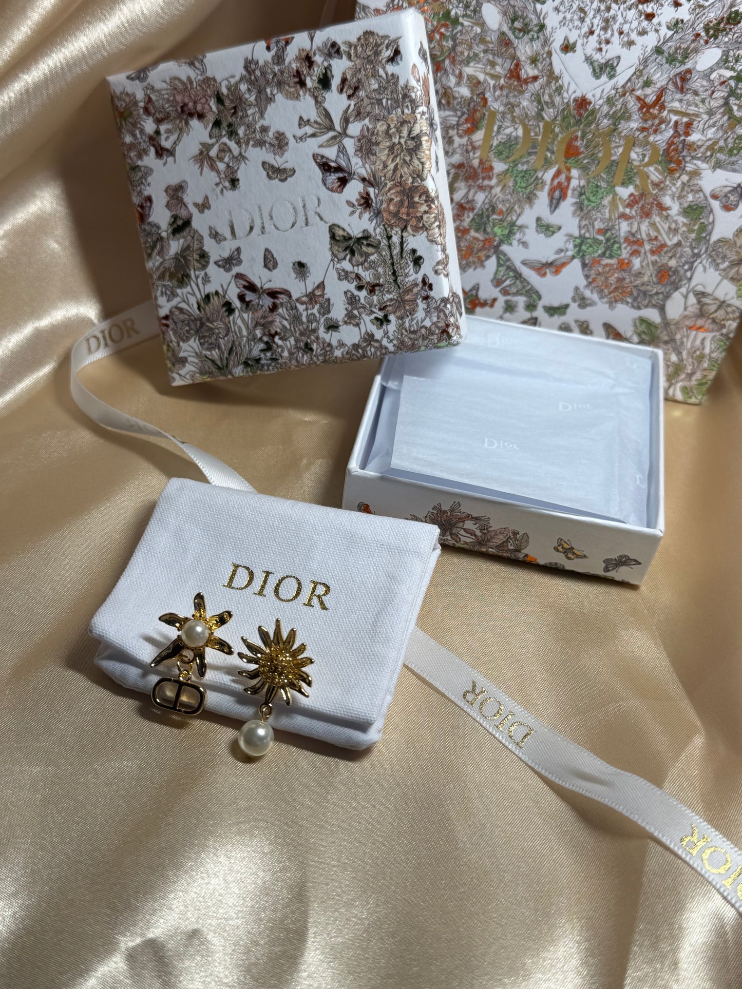 CD earrings