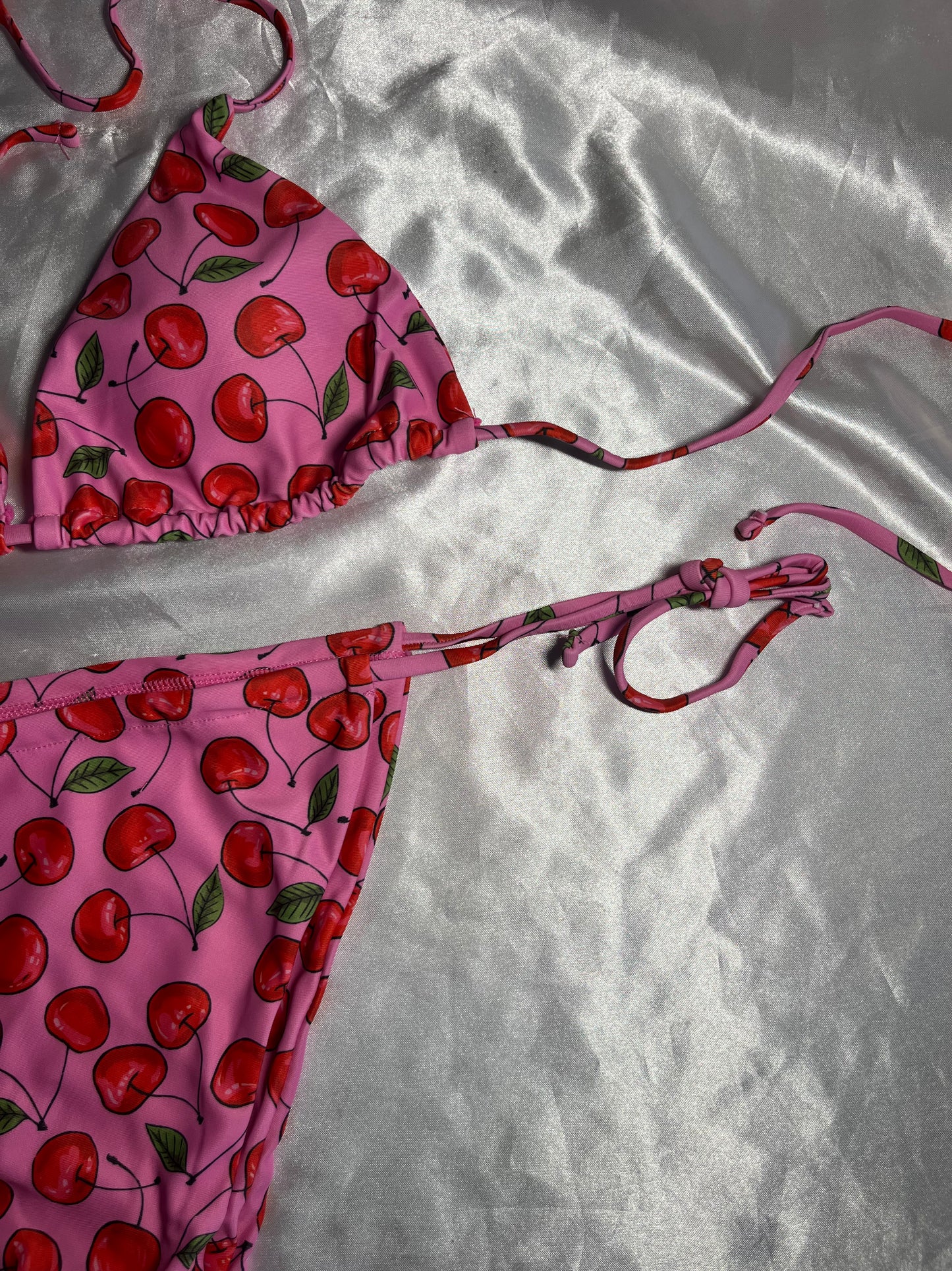 3 pieces pink swimsuit
